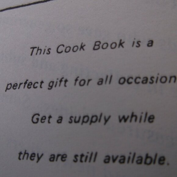 Cookin’ & Eatin’ Treasures 📖 Texas Kitchen Bundle, Vintage Cookbook + more - Picture 6 of 16